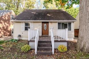 3128 Harvard Rd - Photo 1 of 1