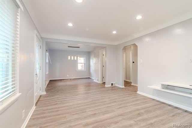 3128 Harvard Rd - Photo 4 of 22