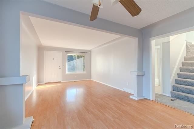 7251 Voerner Ave - Photo 3 of 16