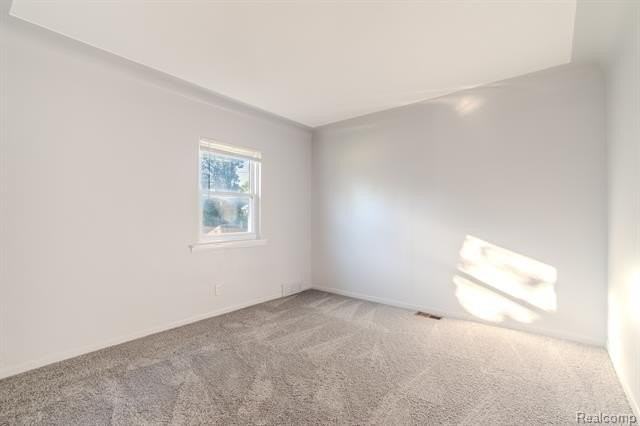 7251 Voerner Ave - Photo 5 of 16