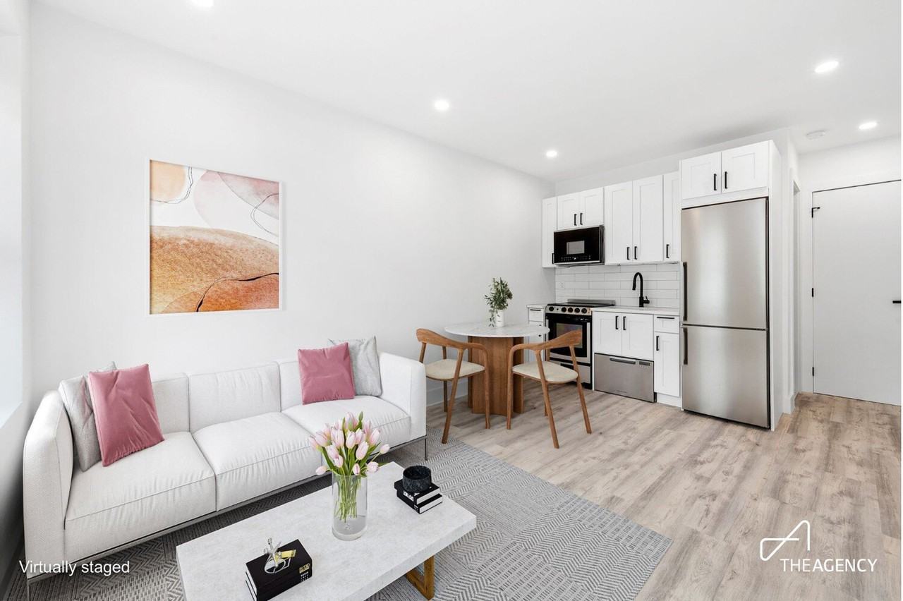 555 2nd Ave - Photo 2 of 8