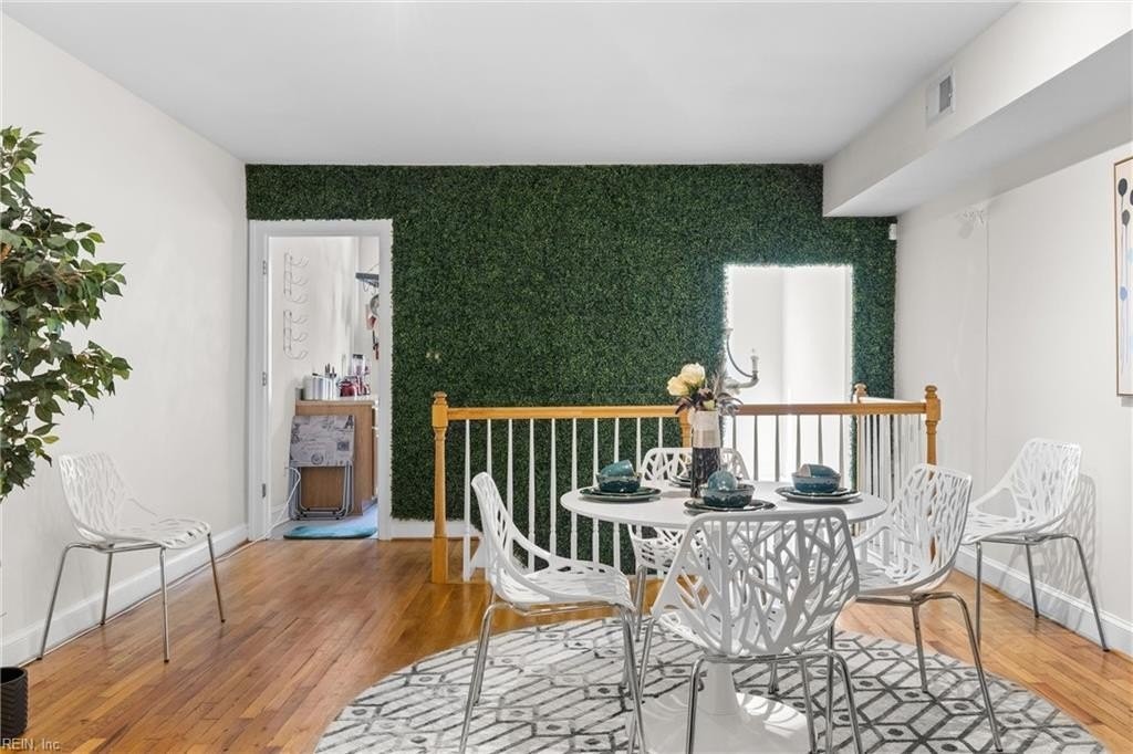 10357 Warwick Blvd #B - Photo 7 of 17