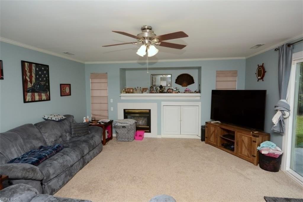 315 S Monterey Dr - Photo 2 of 50