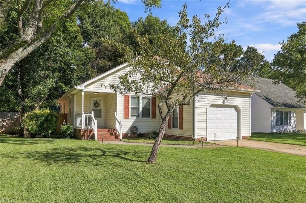 227 Abingdon Cir - Photo 4 of 39