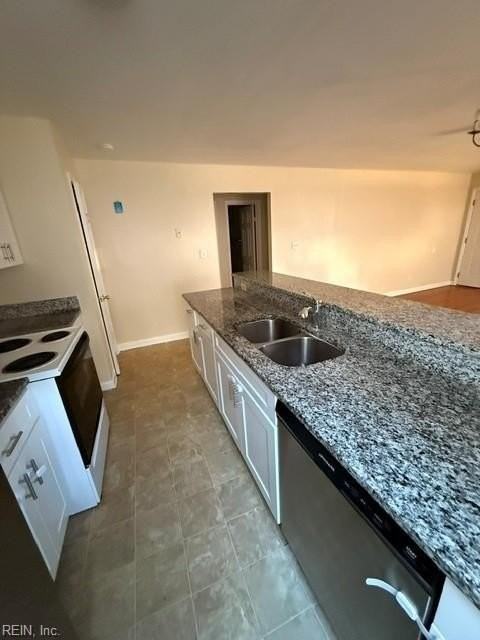 829 47th St - Photo 6 of 15