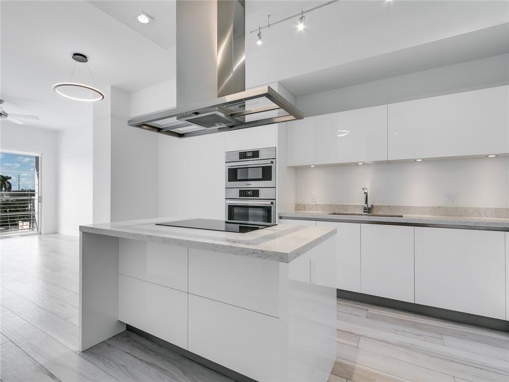 155 E Boca Raton Rd #424