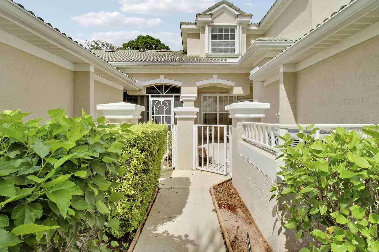 1667 Sw Harbour Isles Cir - Photo 3 of 41