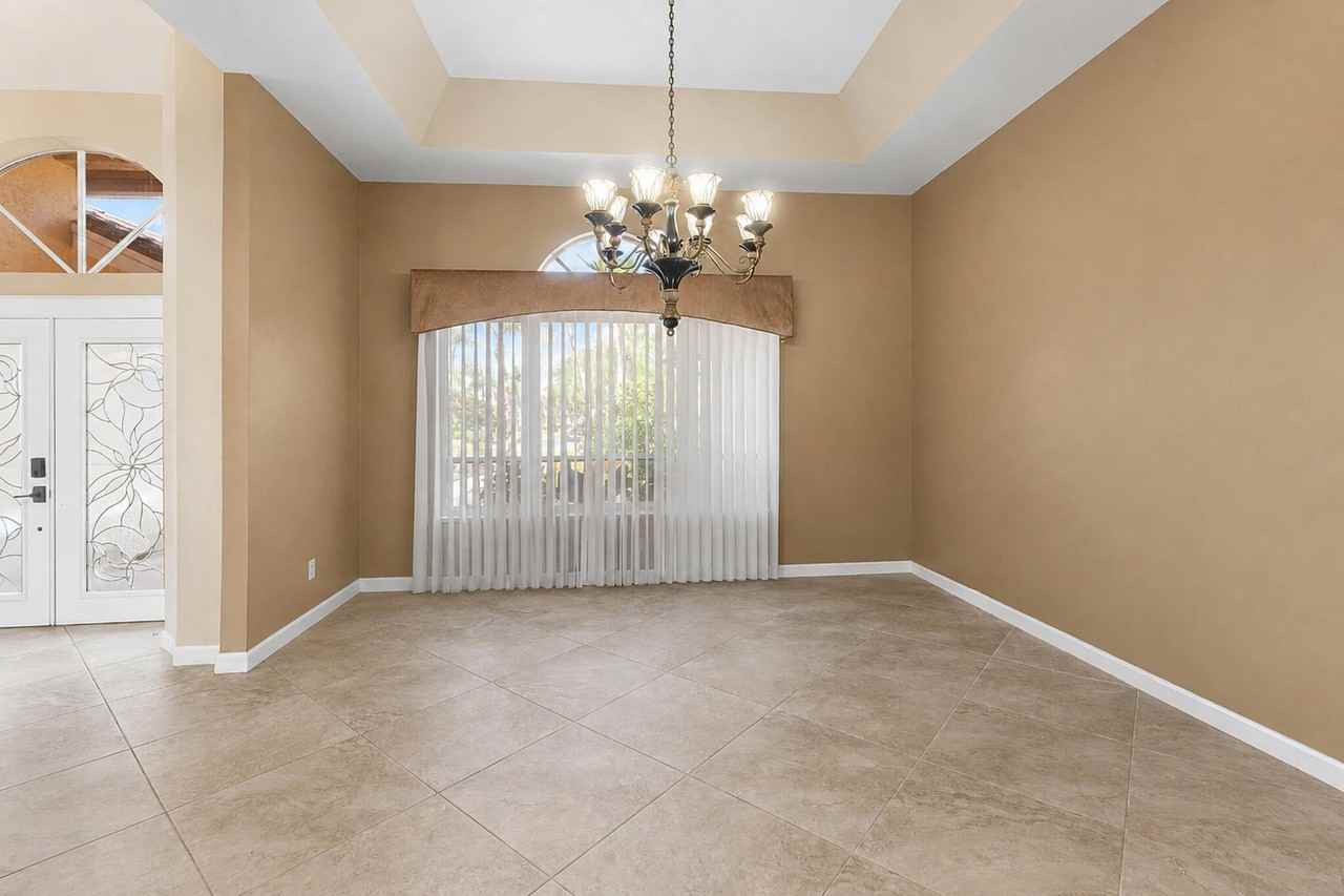 4084 Sw Gleneagle Cir - Photo 6 of 50