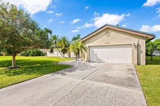 10125 Sw 20th St - Photo 1 of 1