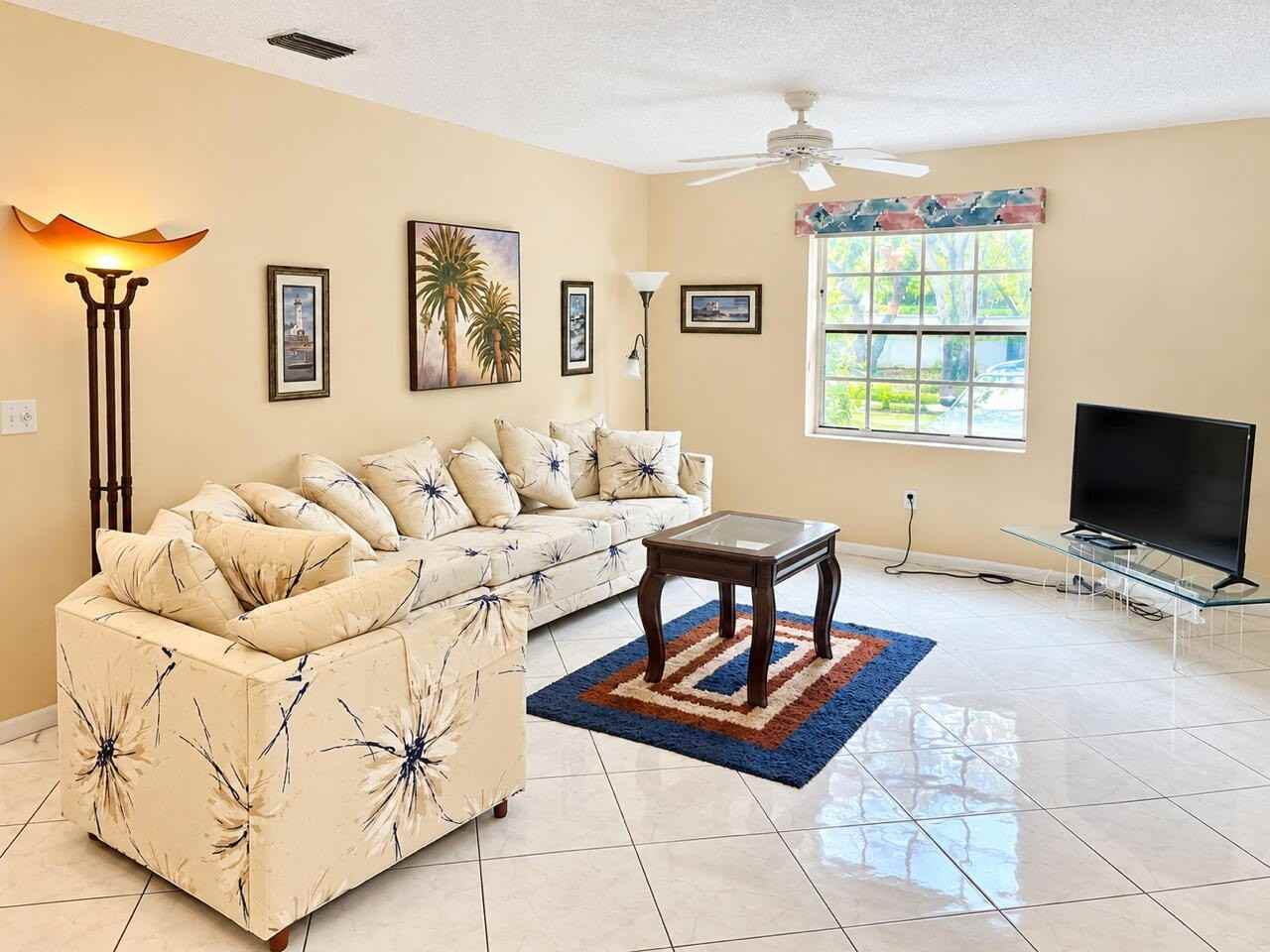 5253 Brisata Cir #F - Photo 3 of 20