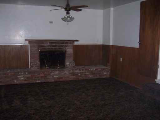 22674 Allen Rd - Photo 2 of 7