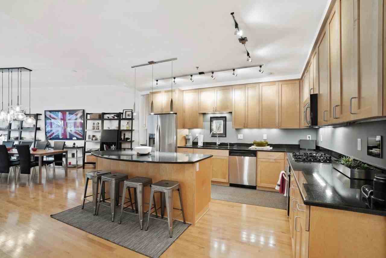 111 4th Ave N #101 - Photo 2 of 24