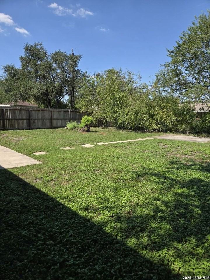 6123 Fir Valley Dr - Photo 4 of 6