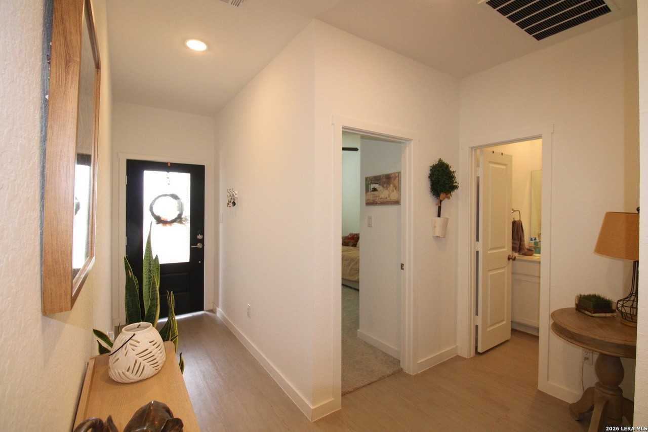 11434 Cedar Close - Photo 4 of 25