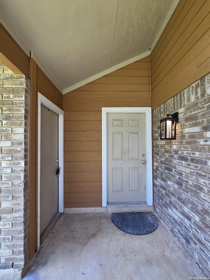9917 Ardash Ln - Photo 4 of 20