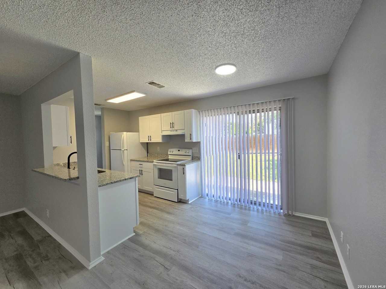 9917 Ardash Ln - Photo 6 of 20