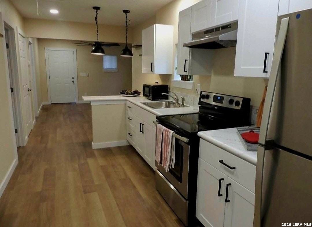 200 Ward Ave - Photo 3 of 10