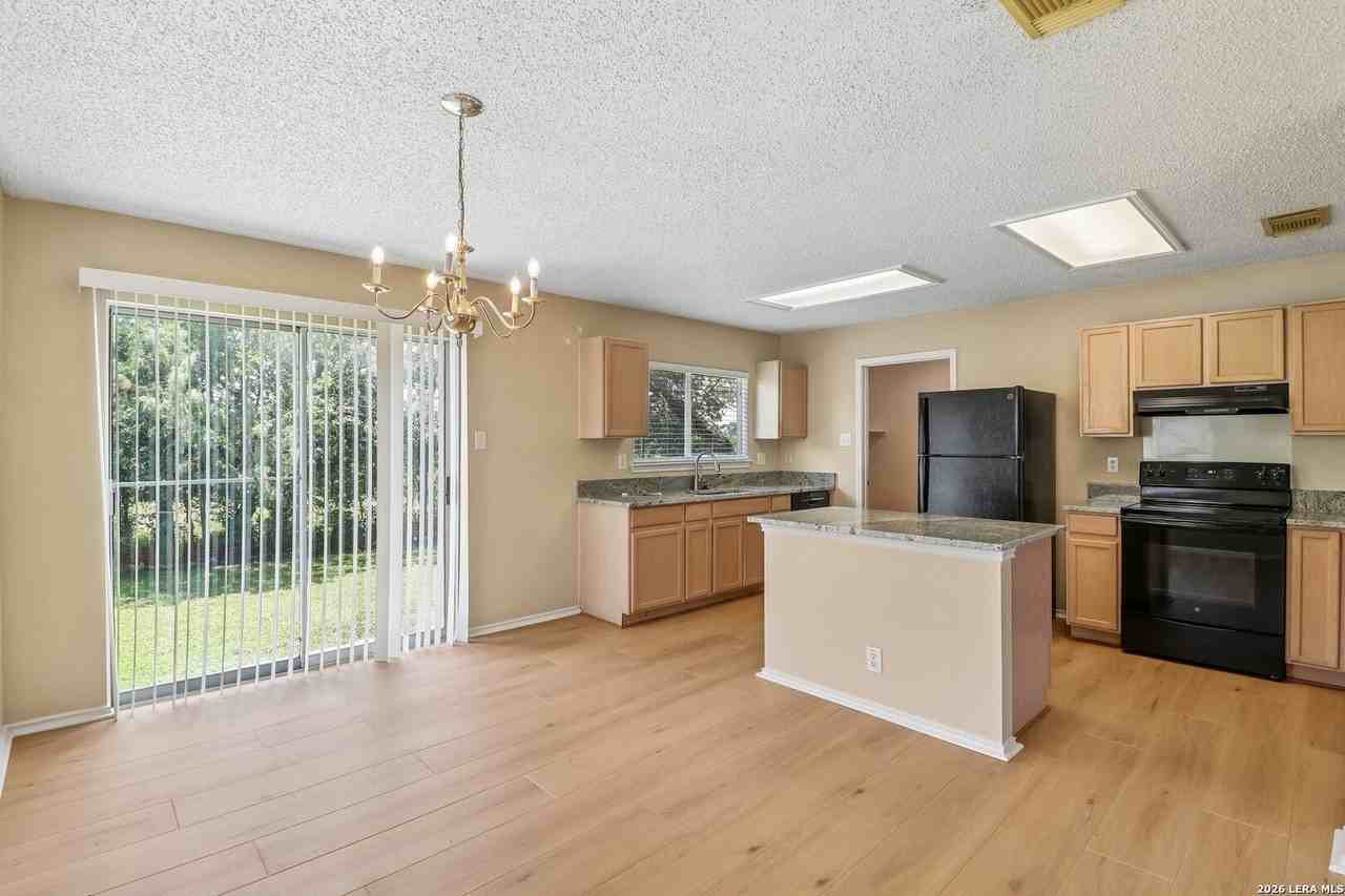 1238 Stone Br - Photo 6 of 17