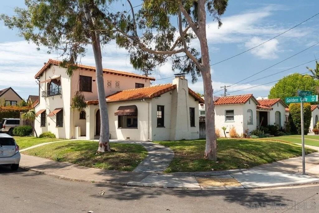 1240 Golden Gate Dr - Photo 2 of 49