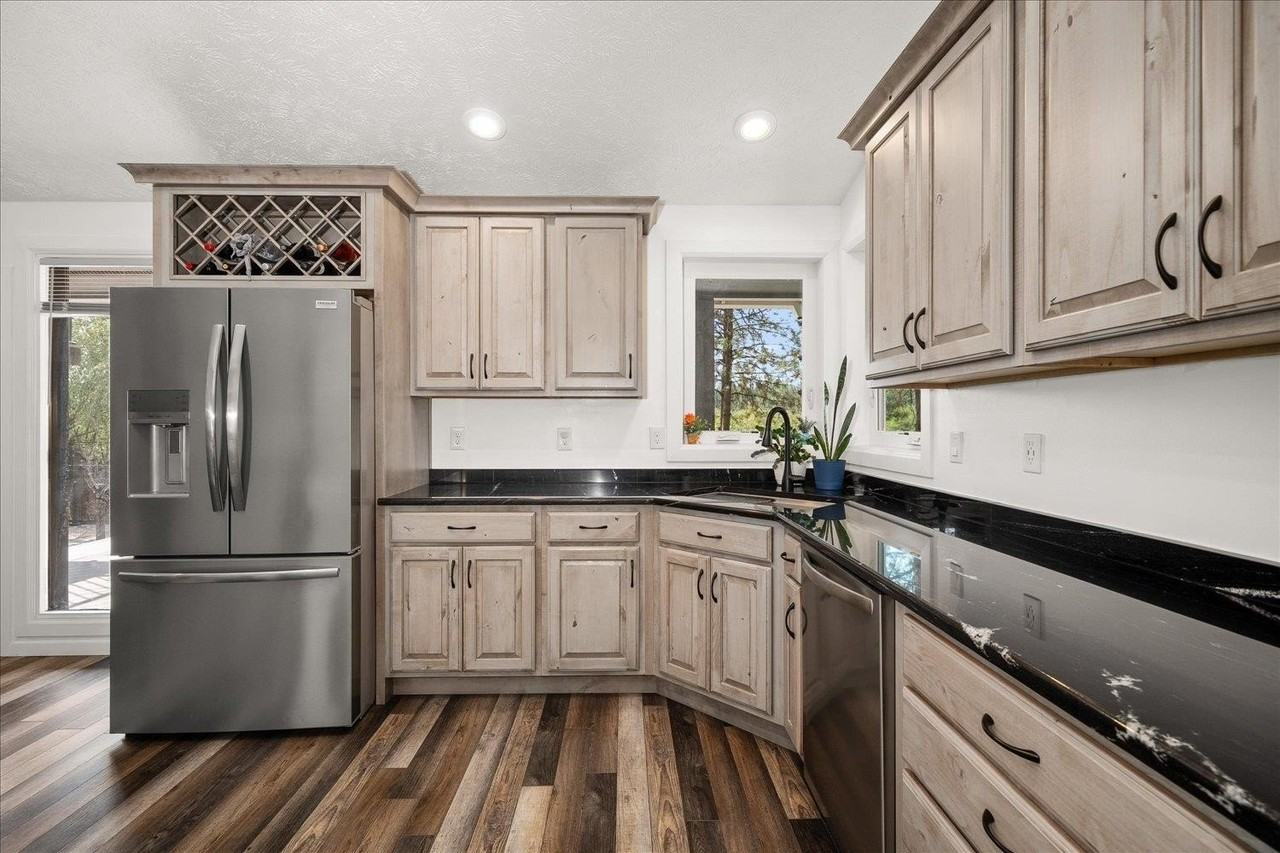 21611 N Little Spokane Dr - Photo 5 of 33