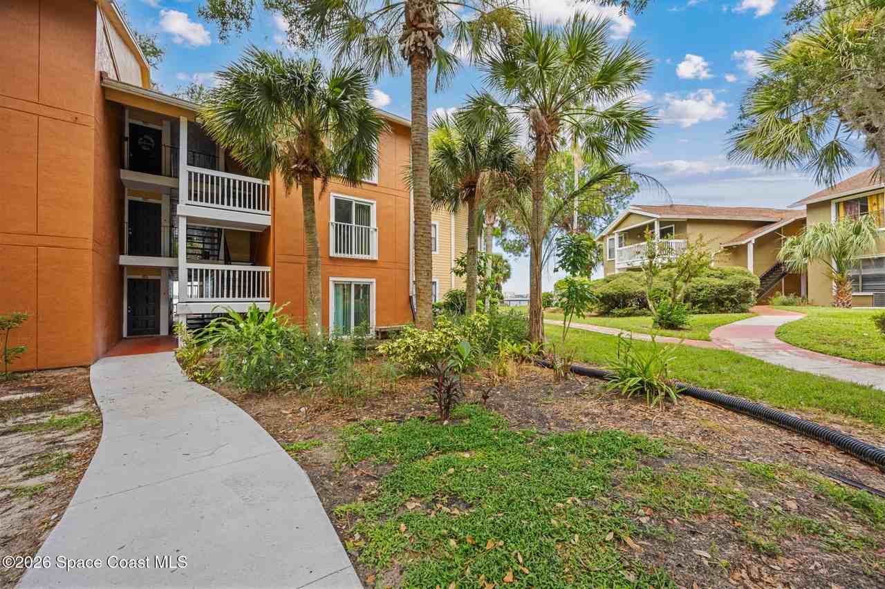 225 S Tropical Trl #624 - Photo 2 of 25