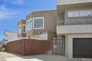 featured image of 2 Lupine Ave #B