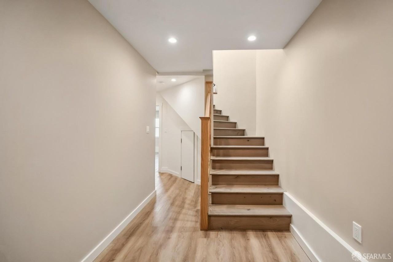 3730 Rivera St - Photo 3 of 28