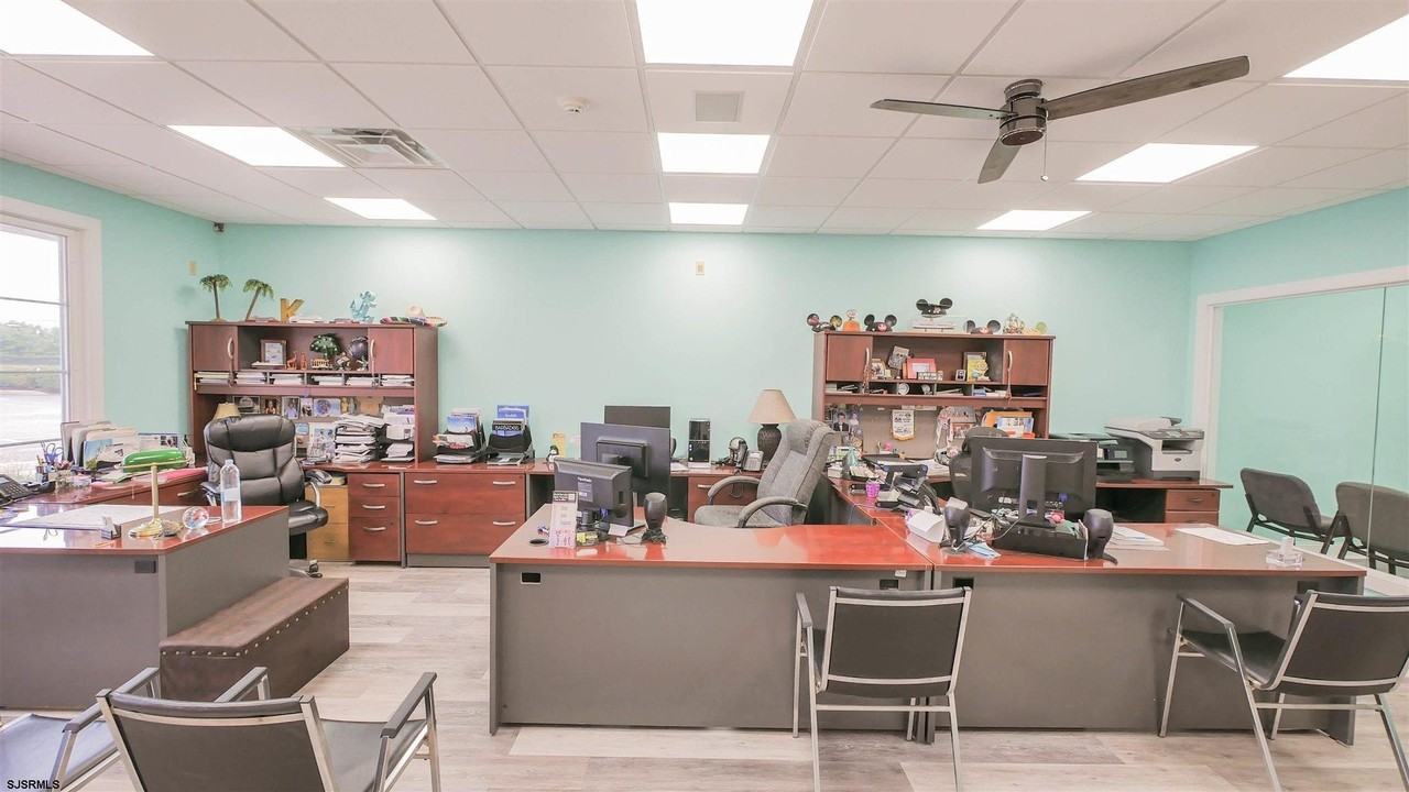 34 Tuckahoe Rd - Photo 5 of 15