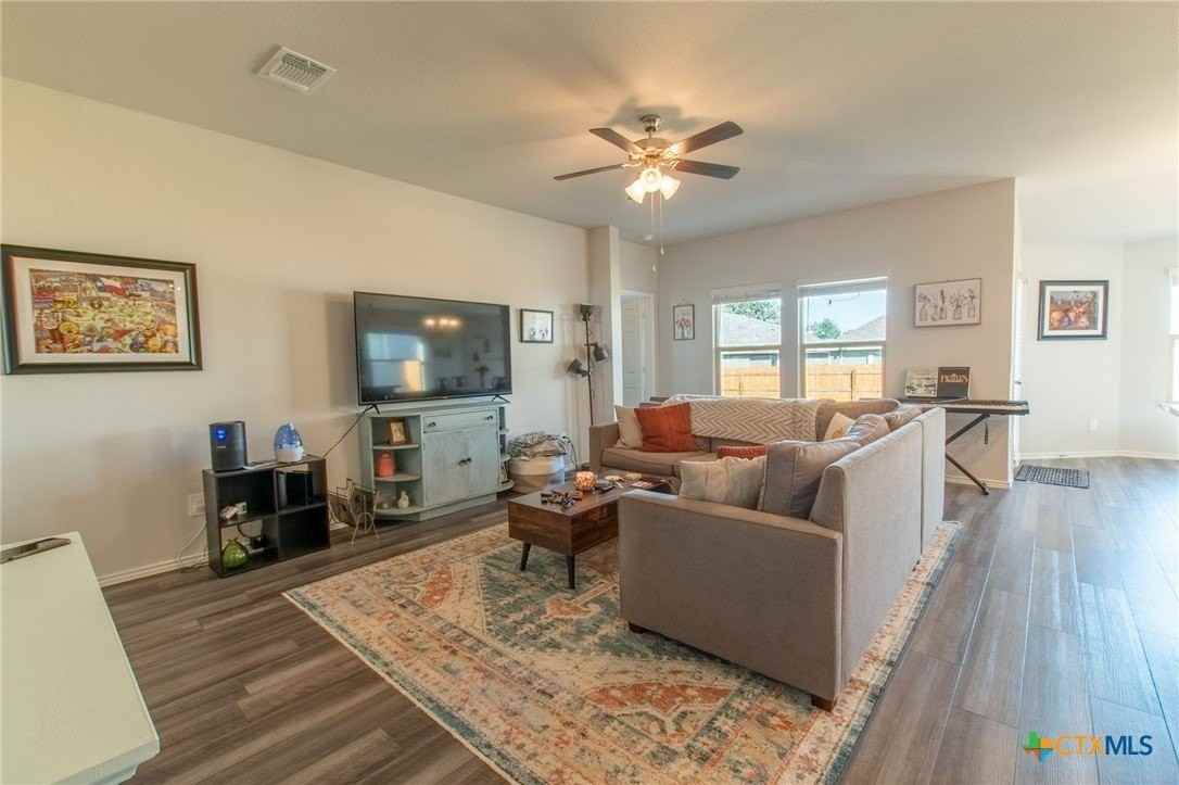 3037 Wigeon Way - Photo 5 of 22