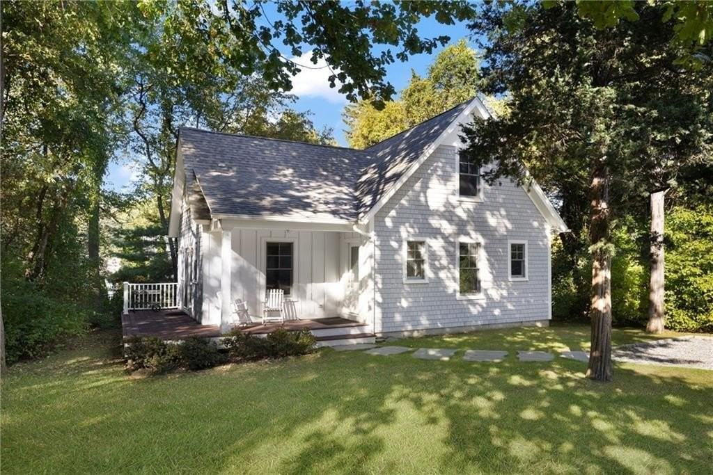 92 Westwind Dr #A - Photo 2 of 11