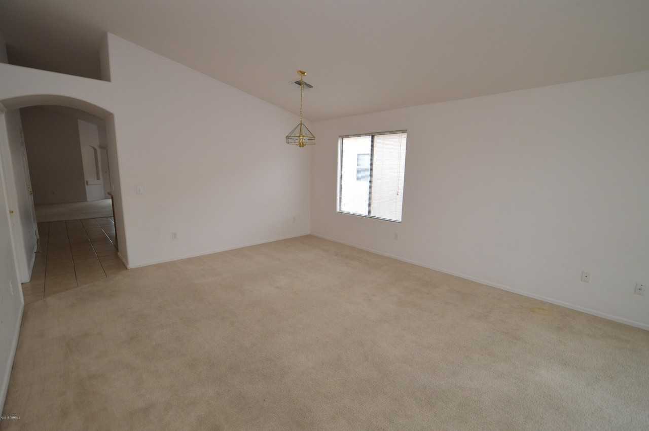 12890 E Red Iron Trl - Photo 2 of 14