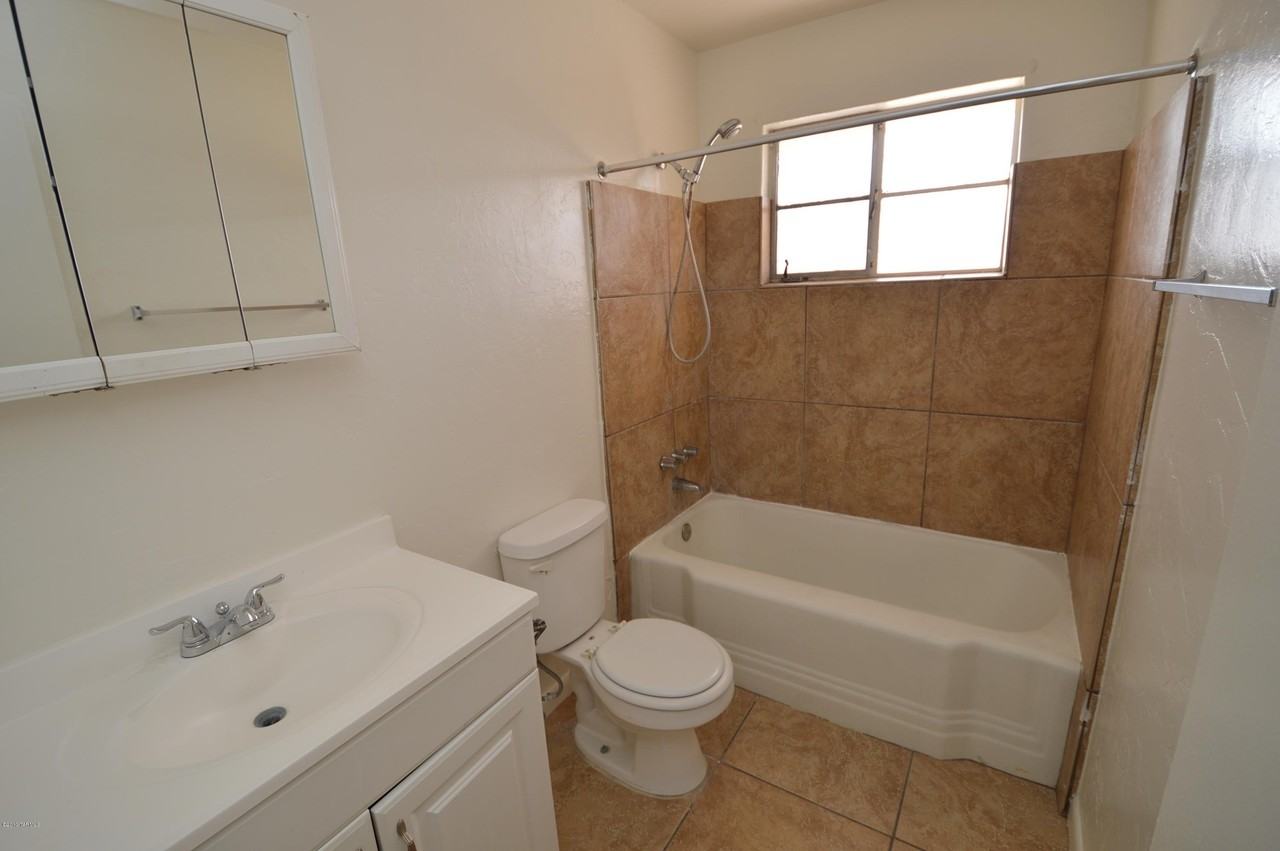 5056 E Baker St - Photo 7 of 10