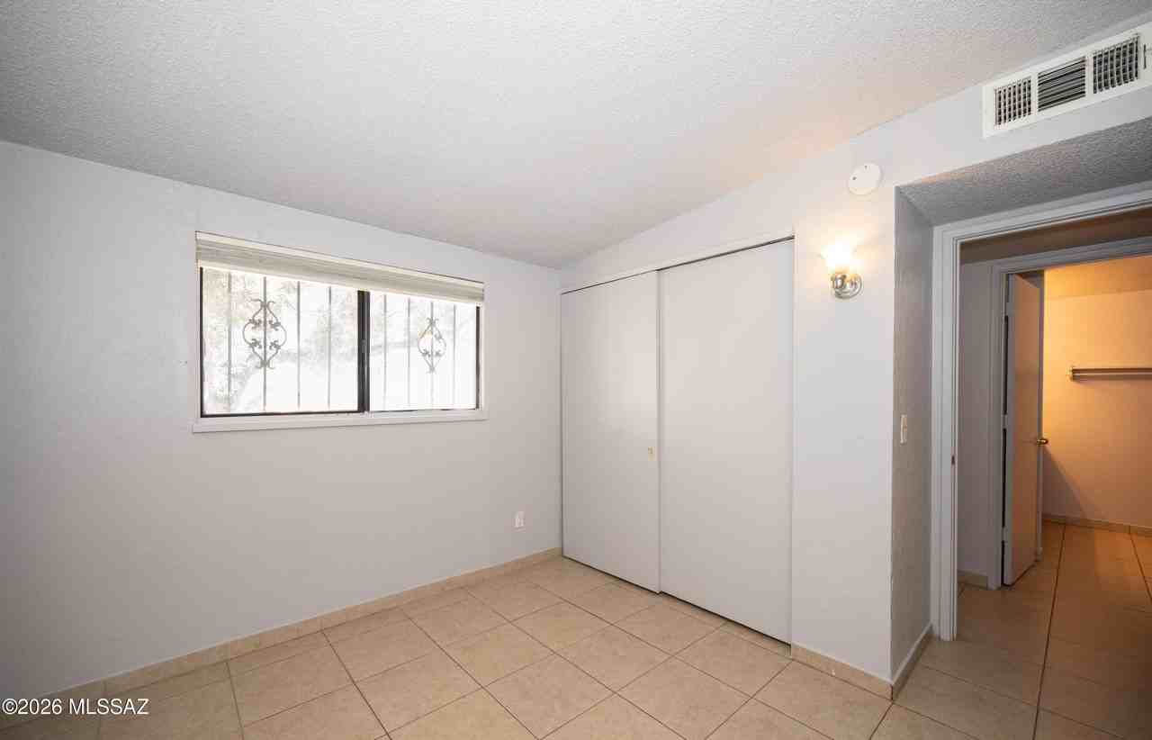 2772 S Kolb Rd - Photo 7 of 13