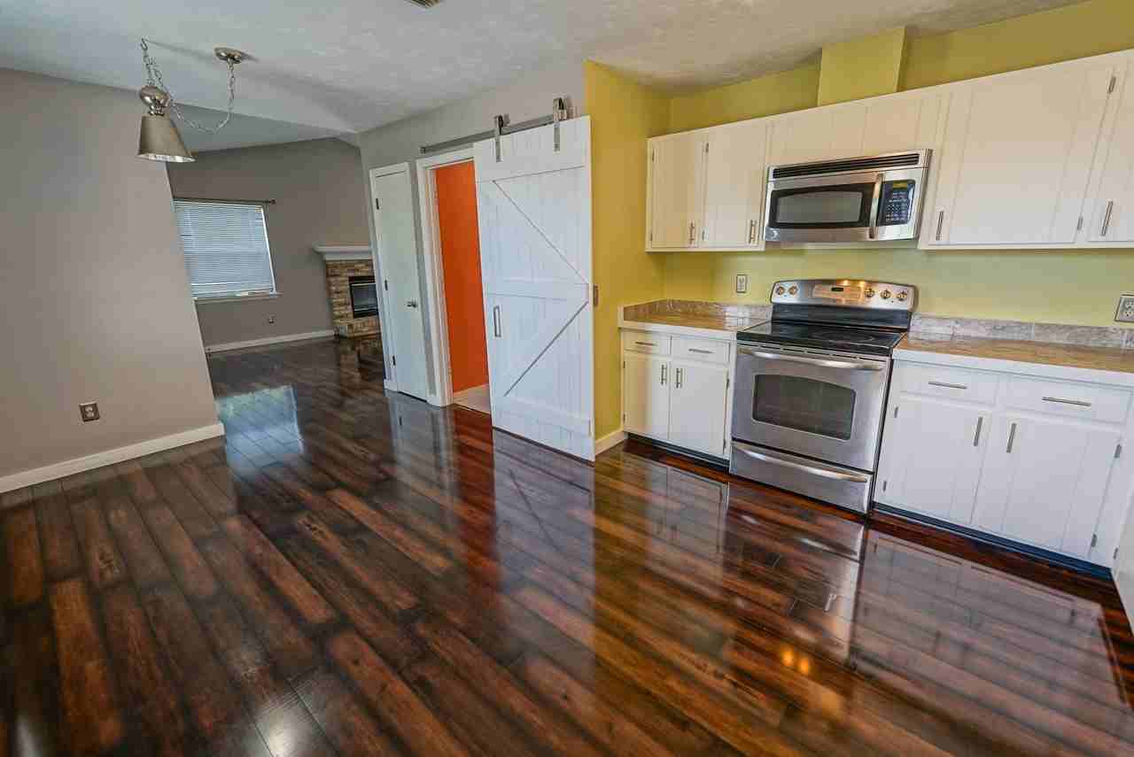 4111 Stag Run Ct - Photo 4 of 31