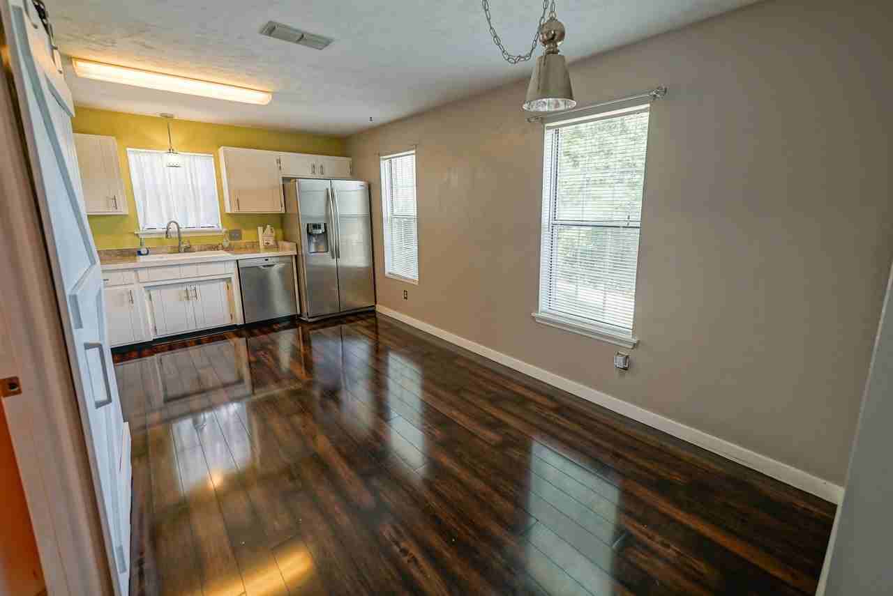 4111 Stag Run Ct - Photo 6 of 31