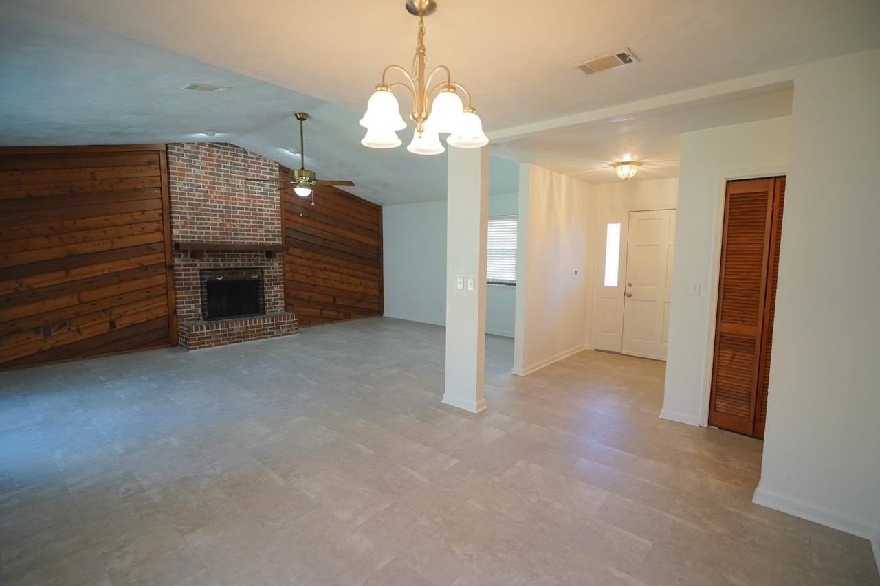 4052 Blind Brook Ct - Photo 4 of 24