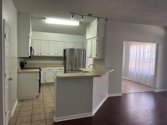 2830 Dumont Dr - Photo 2 of 22