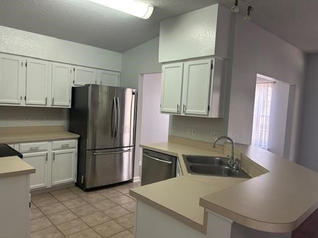 2830 Dumont Dr - Photo 3 of 22