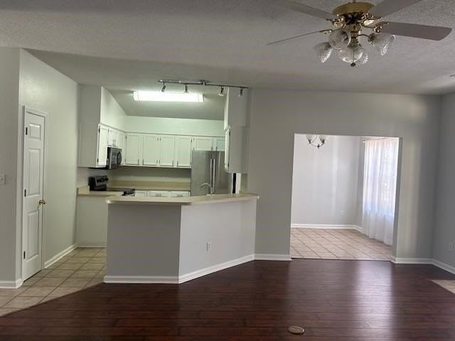 2830 Dumont Dr - Photo 7 of 22