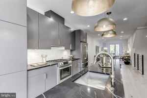 featured image of 3571 10th St Nw #1