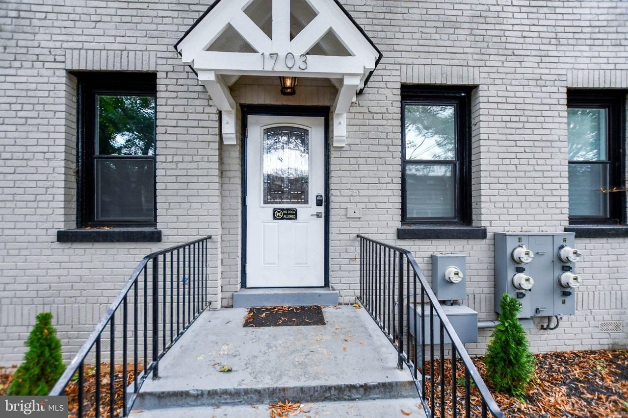 1703 W Virginia Ave Ne #1 - Photo 5 of 32