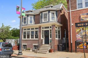 featured image of 808 N Lincoln St #1