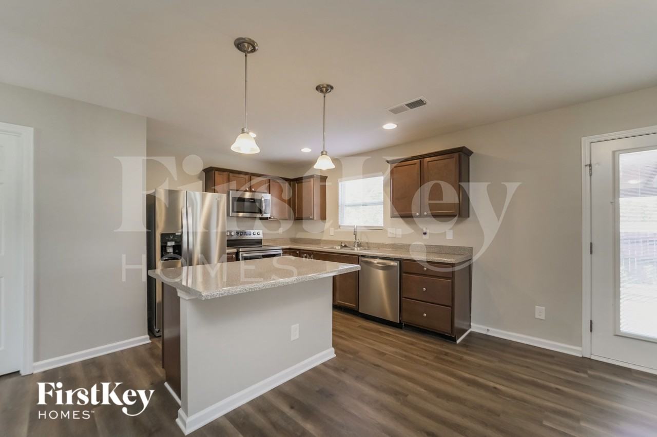 6933 Seney Dr - Photo 7 of 16