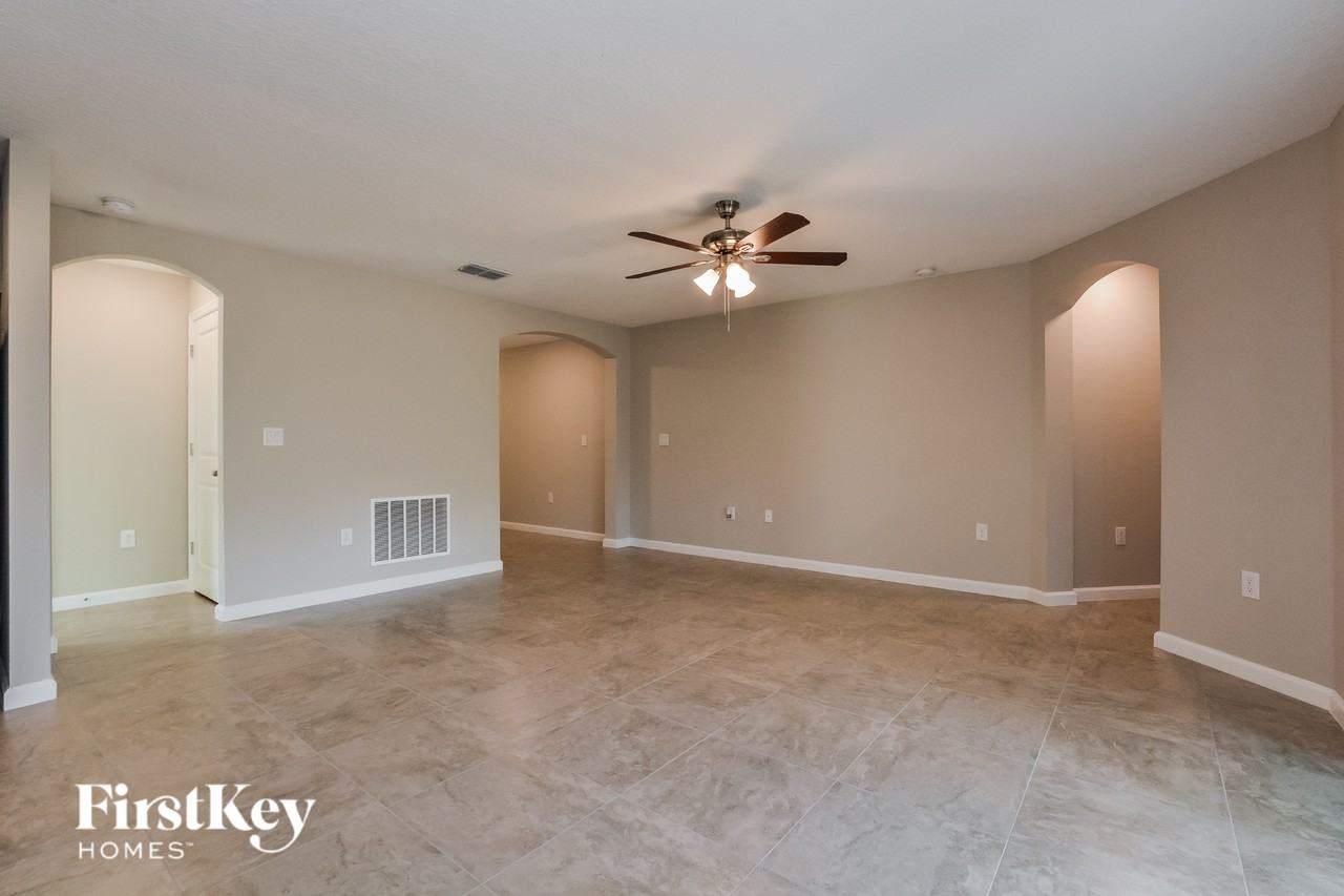 115 Southern Breeze Loop - Photo 2 of 15