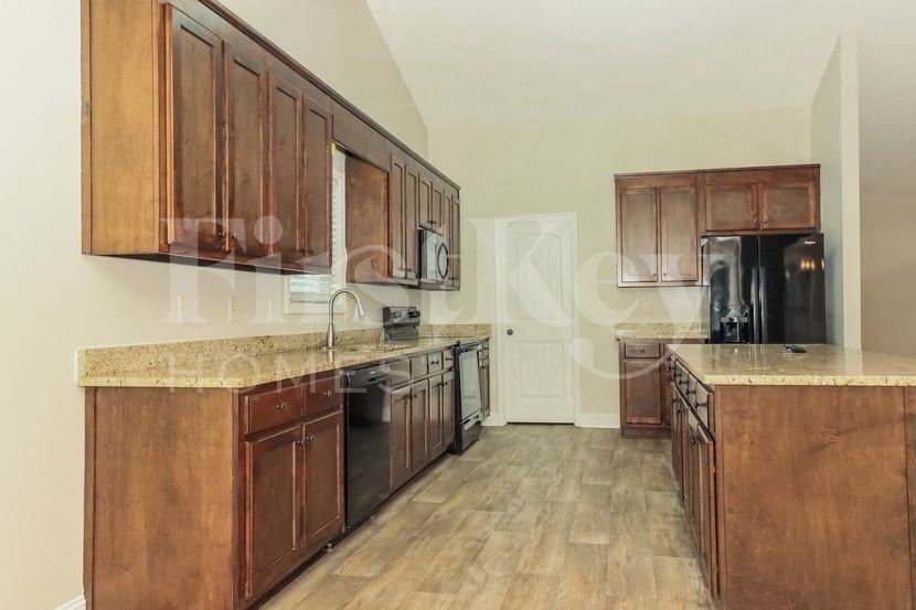 6 Goldshore Way - Photo 6 of 15