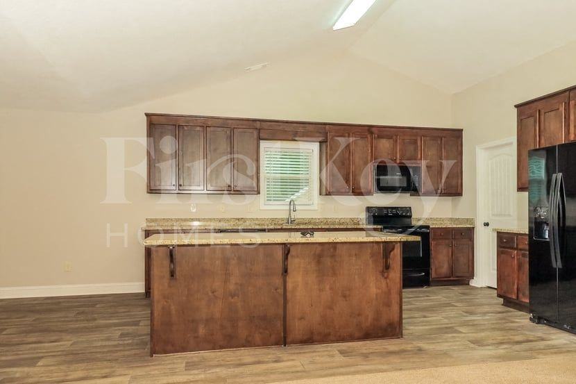 6 Goldshore Way - Photo 7 of 15