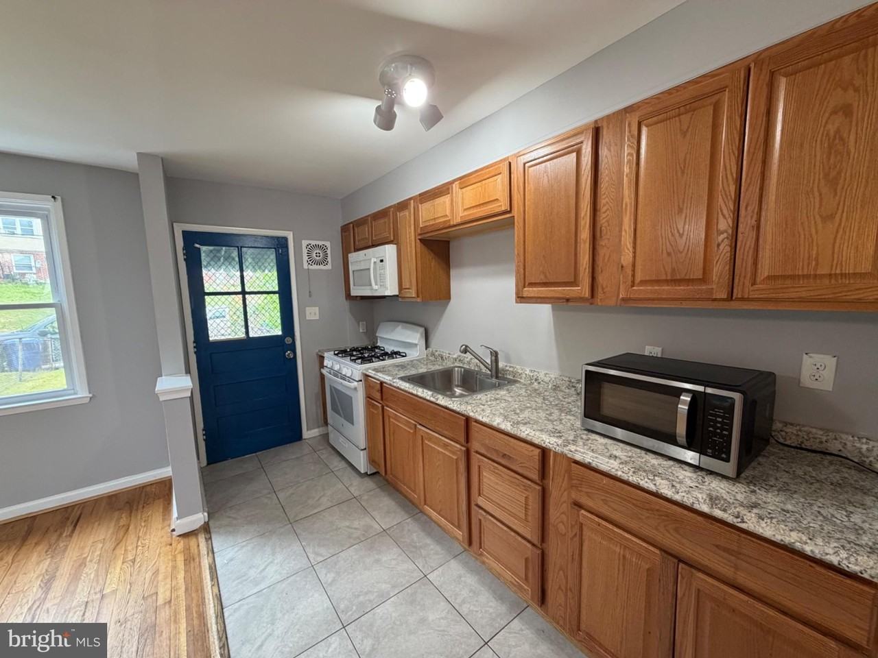 3106 Piedmont Ave - Photo 6 of 20