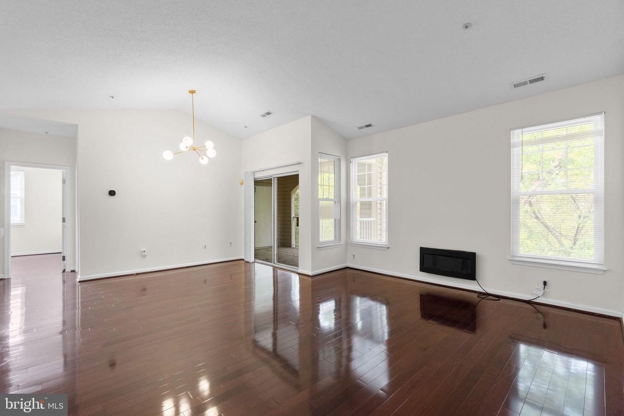 7204 Bogley Rd #303 - Photo 3 of 28