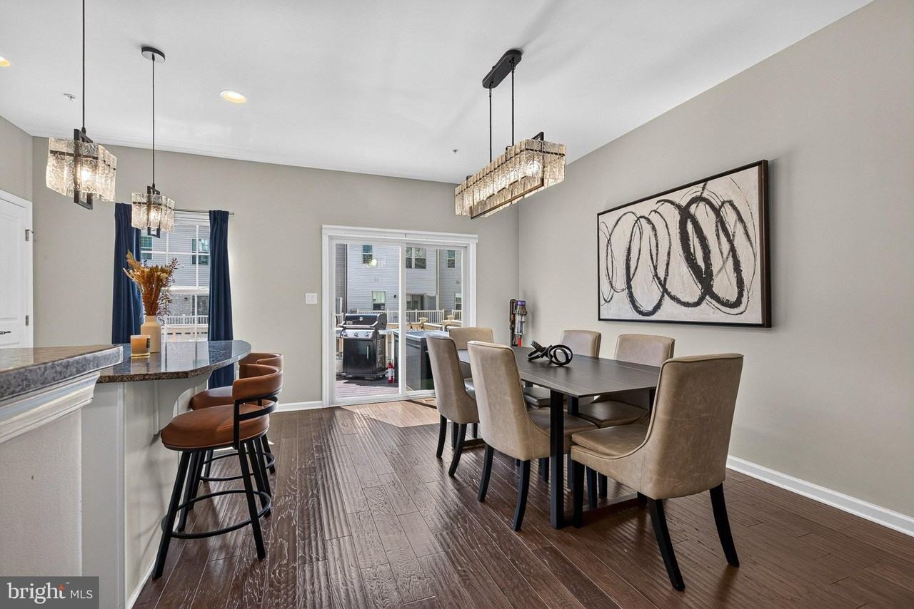 10223 Campbell Blvd - Photo 3 of 18