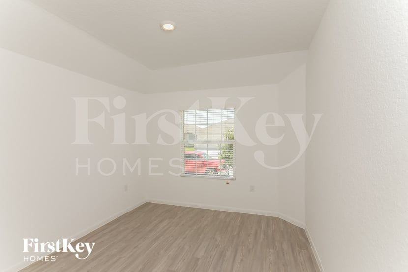 4403 Meadowland Pl - Photo 7 of 15